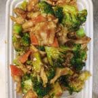 Best Chicken with Broccoli in Monroeville, PA