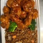 Best General Tso's Chicken in Monroeville, PA