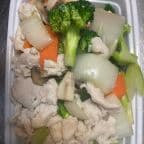 Best Steamed Chicken with Mixed Vegetables in Monroeville, PA